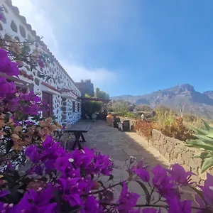 Finca La Isa By Rose Tejeda (Gran Canaria)